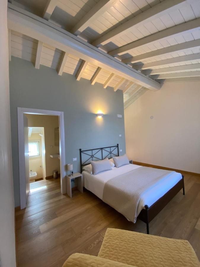 Dall Ingles Bed & Breakfast Cavriana ภายนอก รูปภาพ