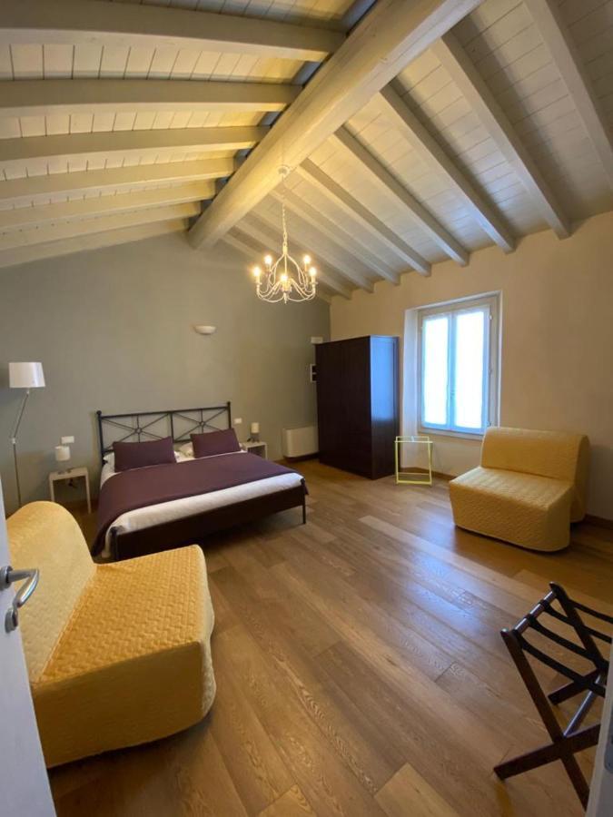 Dall Ingles Bed & Breakfast Cavriana ภายนอก รูปภาพ